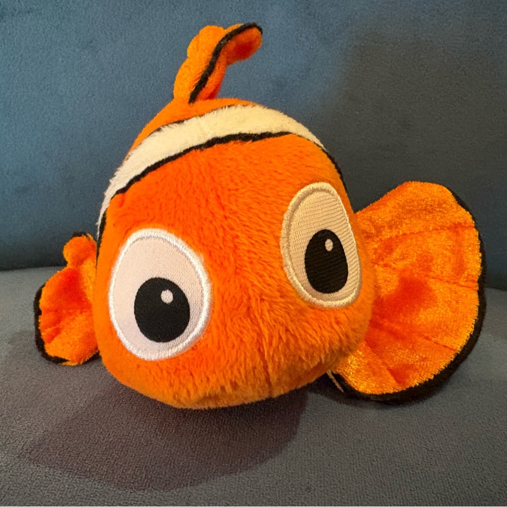 Disney Finding Nemo Nemo mini Plush
